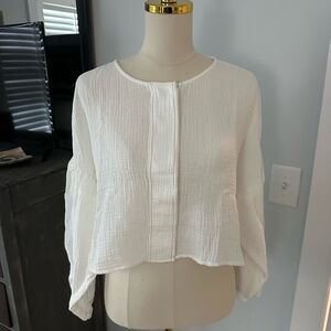 NWOT Sweetwater Surf Shop Brand Linen Bell Sleeve Top Size Medium